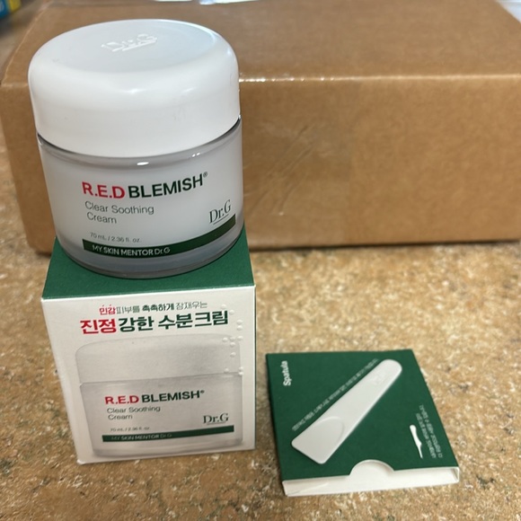 DR. G skin care set - Picture 12 of 13